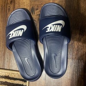 Nike slides